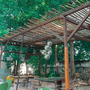 Habitación para Hombres Compartida